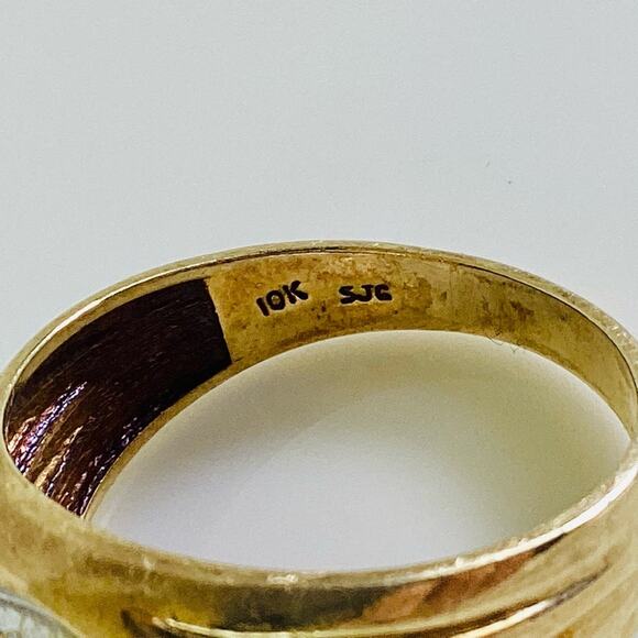 10K Gold & Diamonds Men Cluster Ring - Picture 8 of 13